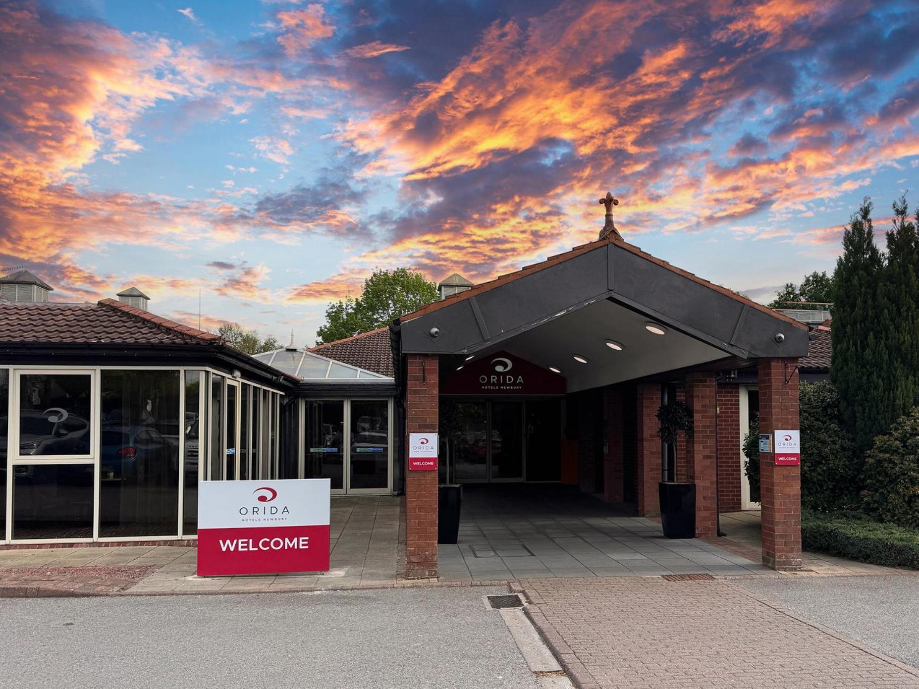Orida Hotels Newbury Newbury  Esterno foto