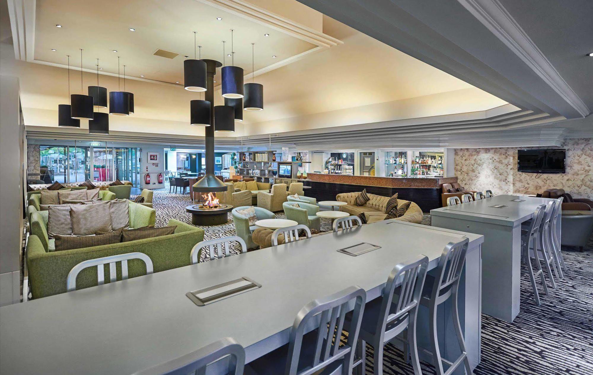 Orida Hotels Newbury Newbury  Esterno foto